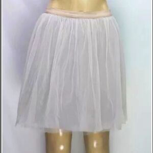 Ann Taylor Loft tulle skirt size 8